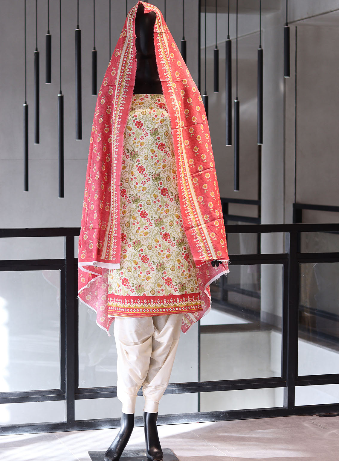 Royal Fashion Digital Printed Lawn 3 Piece Unstitched Suit RF24PL D-17 Royal Fashion Digital Printed Lawn 3 Piece Unstitched Suit RF24PL D-17