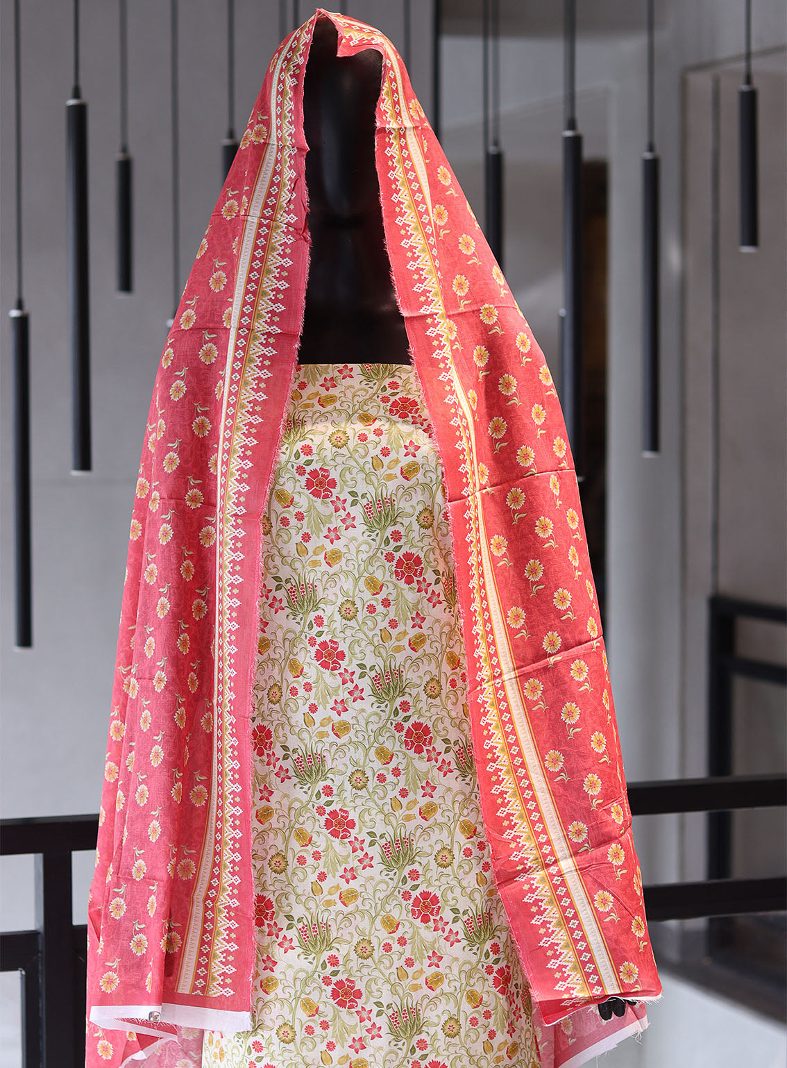 Royal Fashion Digital Printed Lawn 3 Piece Unstitched Suit RF24PL D-17 Royal Fashion Digital Printed Lawn 3 Piece Unstitched Suit RF24PL D-17