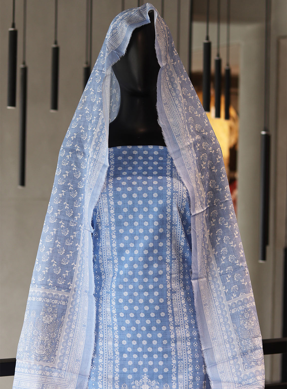 Royal Fashion Digital Printed Lawn 3 Piece Unstitched Suit RF24PL D-18 Royal Fashion Digital Printed Lawn 3 Piece Unstitched Suit RF24PL D-18