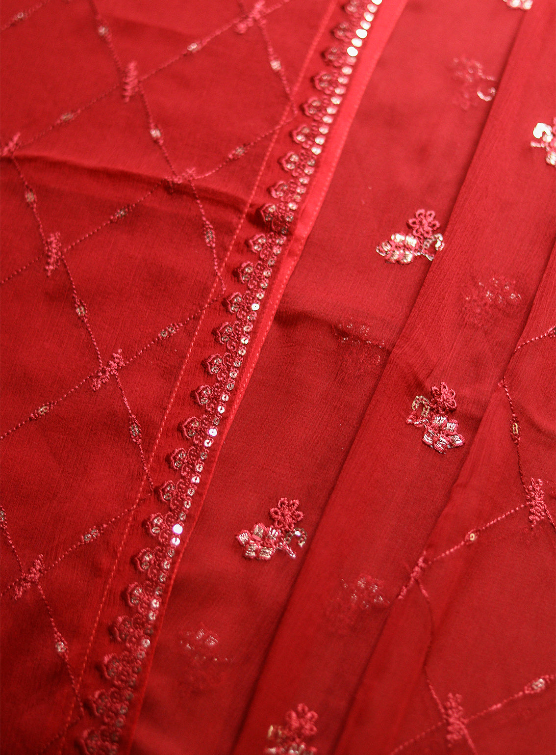 Royal Fashion Embroidered Chiffon 3 Piece Stitched Suit RF26EP D-SG-01-MN Royal Fashion Embroidered Chiffon 3 Piece Stitched Suit RF26EP D-SG-01-MN