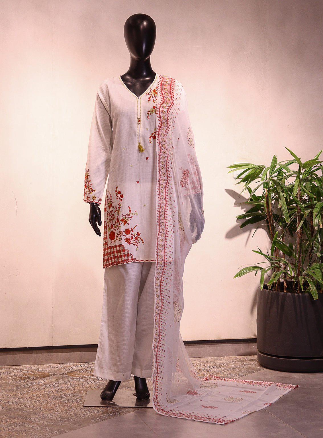 Royal Fashion Embroidered Lawn 3 Piece Stitched Suit RF26EP D-SNSC-350 WML Royal Fashion Embroidered Lawn 3 Piece Stitched Suit RF26EP D-SNSC-350 WML