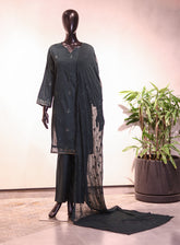 Royal Fashion Embroidered Lawn 3 Piece Stitched Suit RF26EP D-SNSC-SQ375 DGN