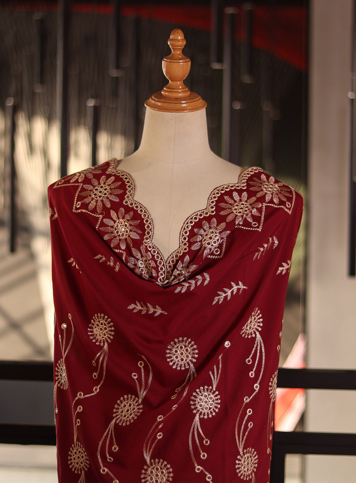 Royal Fashion Embroidered Lawn Stitched Dupatta / Chaadar RF24DC T124-9J22-RK MRN Royal Fashion Embroidered Lawn Stitched Dupatta / Chaadar RF24DC T124-9J22-RK MRN