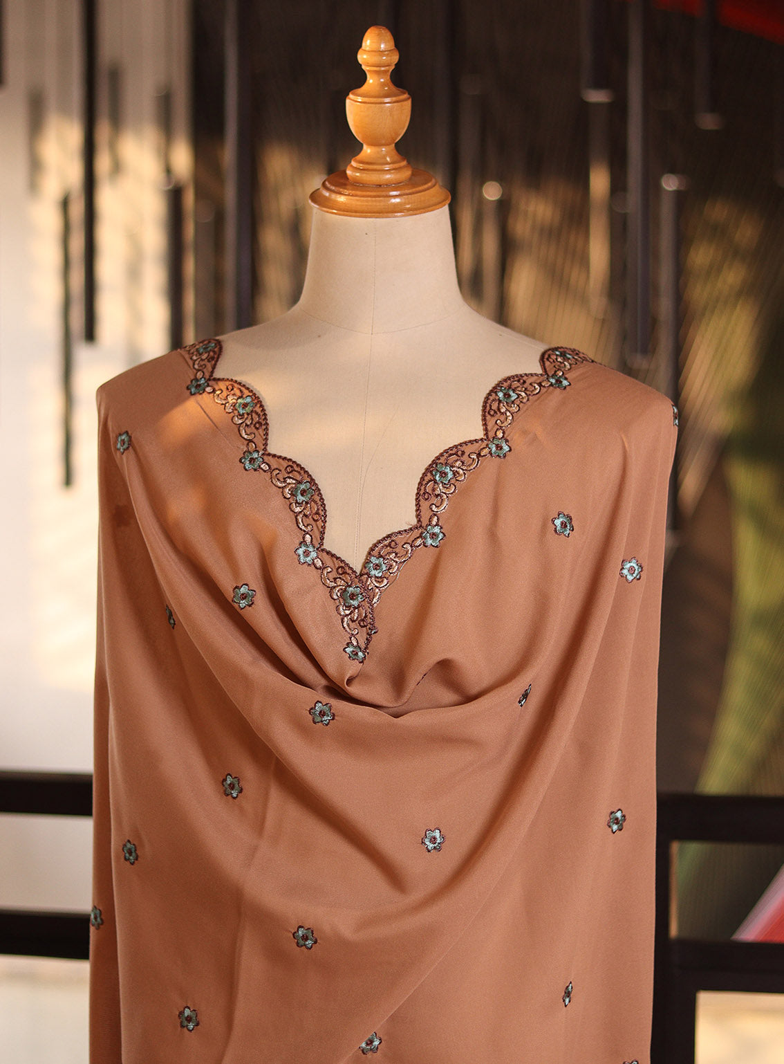 Royal Fashion Embroidered Lawn Stitched Dupatta / Chaadar RF24DC T324-B10-RK Royal Fashion Embroidered Lawn Stitched Dupatta / Chaadar RF24DC T324-B10-RK