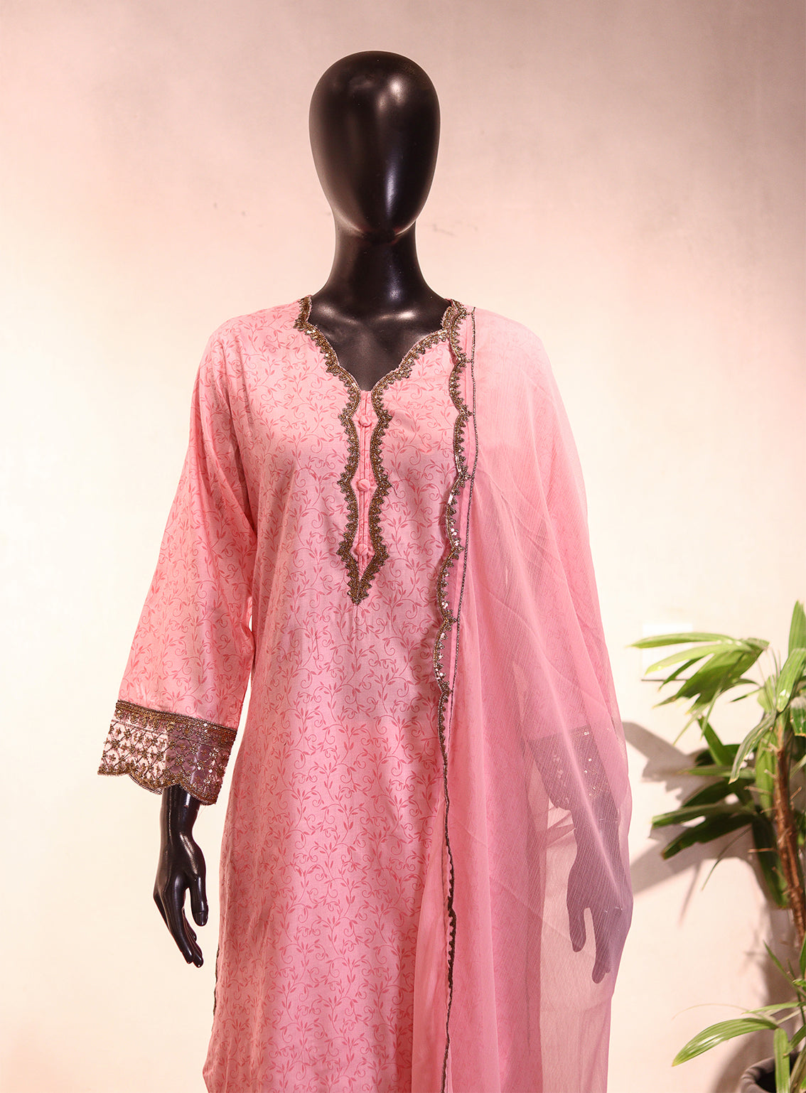 Royal Fashion Embroidered Linen 3 Piece Stitched Suit RF26EP D-SNSC-365 BPK Royal Fashion Embroidered Linen 3 Piece Stitched Suit RF26EP D-SNSC-365 BPK