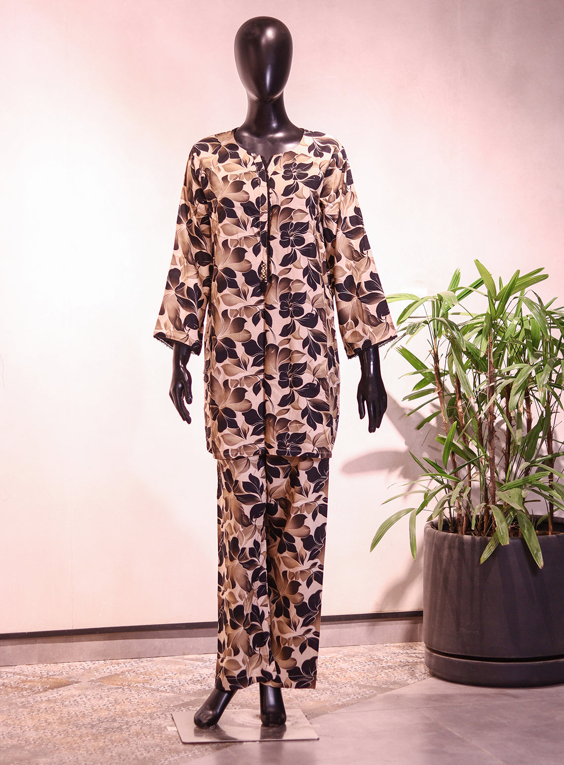 Royal Fashion Printed Cotton Slub 2 Piece Stitched Suit RF26PP D-SNSC-05 Royal Fashion Printed Cotton Slub 2 Piece Stitched Suit RF26PP D-SNSC-05