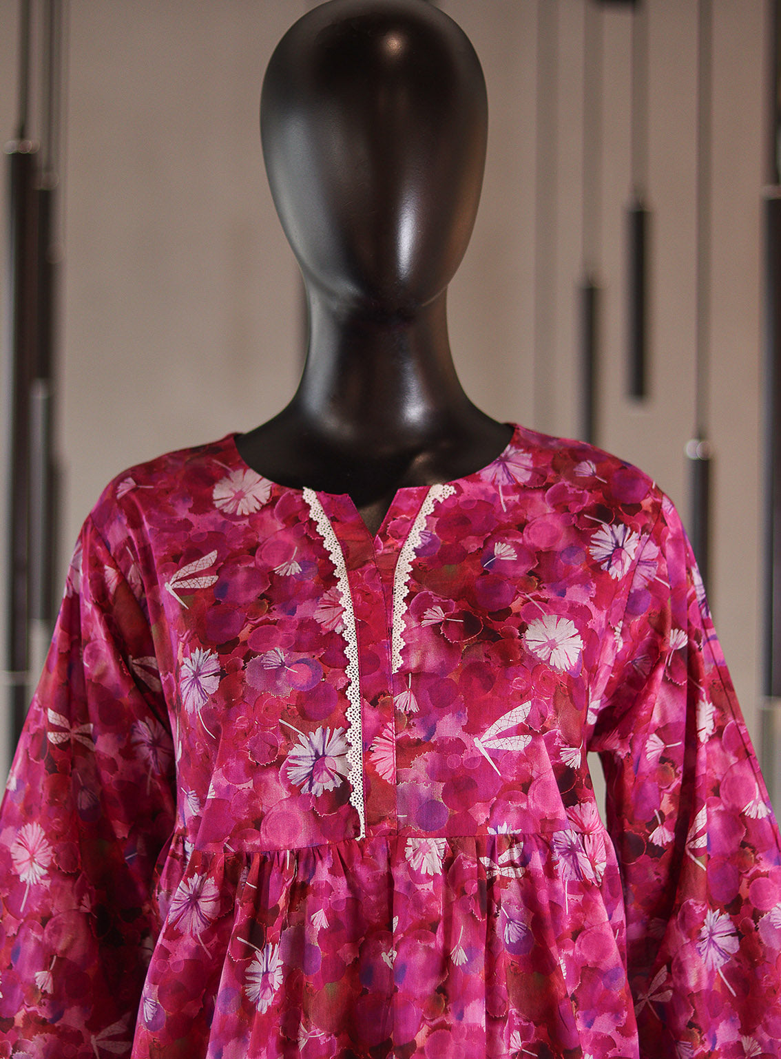 Royal Fashion Printed Lawn Stitched Kurti - RF24PL D-06 DP Royal Fashion Printed Lawn Stitched Kurti - RF24PL D-06 DP