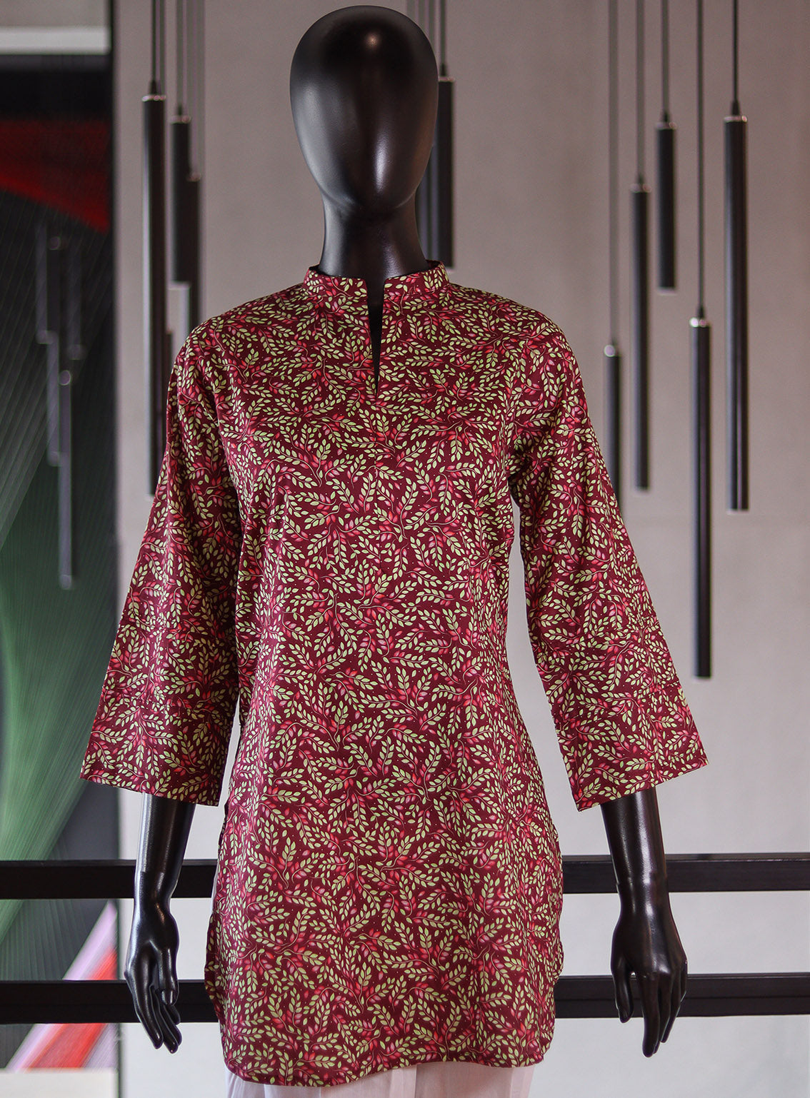 Royal Fashion Printed Lawn Stitched Kurti - RF24PL D-07 MN Royal Fashion Printed Lawn Stitched Kurti - RF24PL D-07 MN