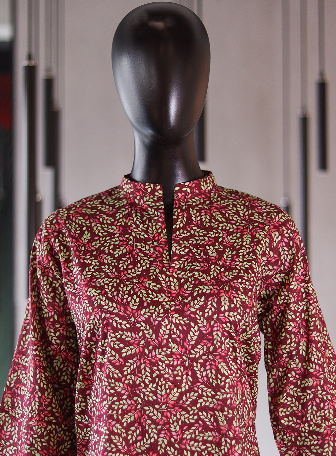 Royal Fashion Printed Lawn Stitched Kurti - RF24PL D-07 MN Royal Fashion Printed Lawn Stitched Kurti - RF24PL D-07 MN