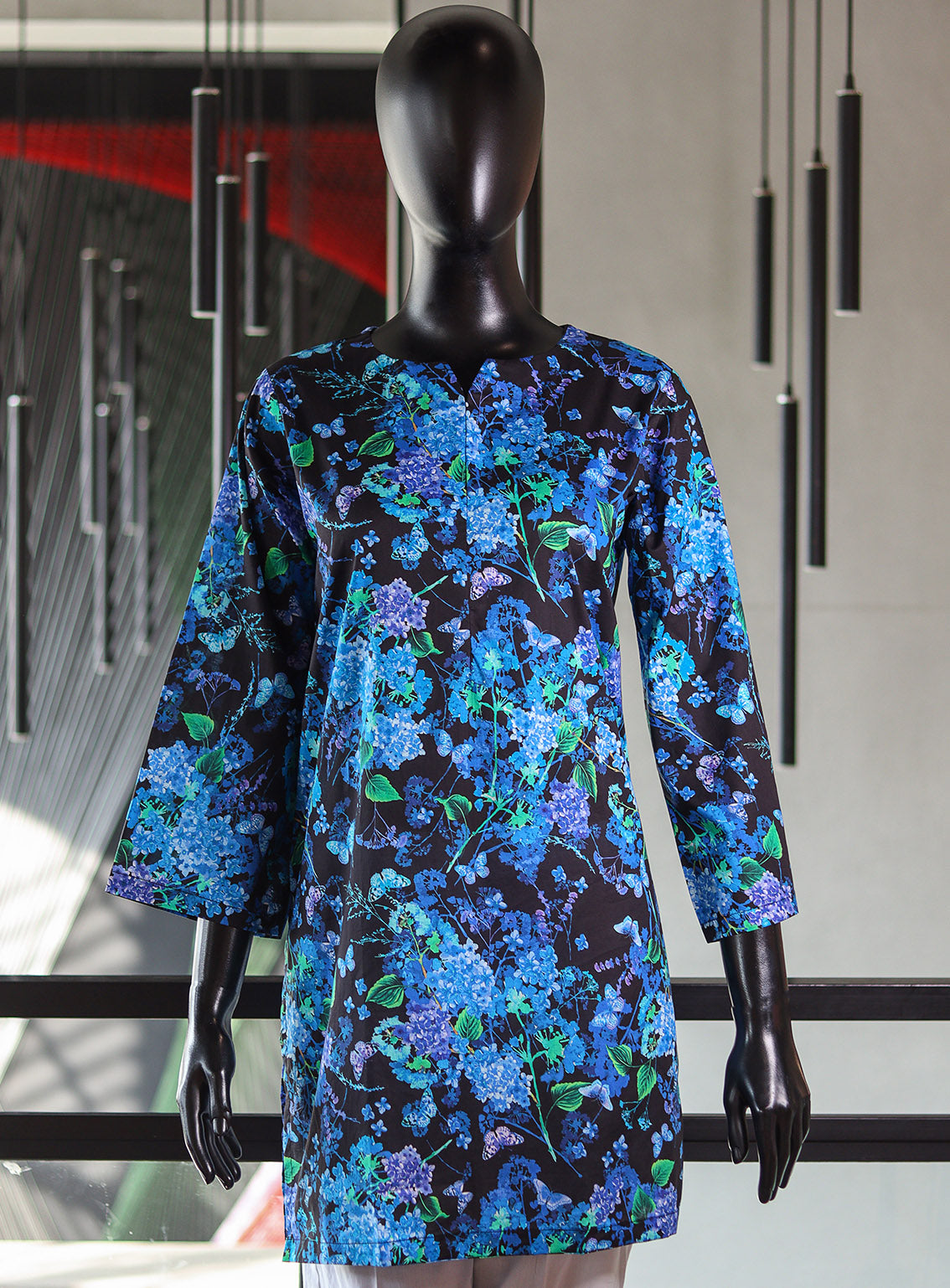 Royal Fashion Printed Lawn Stitched Kurti - RF24PL D-09 B&B Royal Fashion Printed Lawn Stitched Kurti - RF24PL D-09 B&B