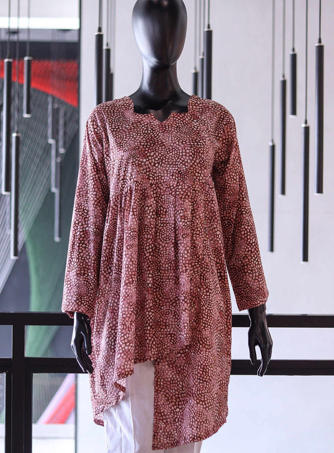 Royal Fashion Printed Lawn Stitched Kurti - RF24PL D-16 BN Royal Fashion Printed Lawn Stitched Kurti - RF24PL D-16 BN