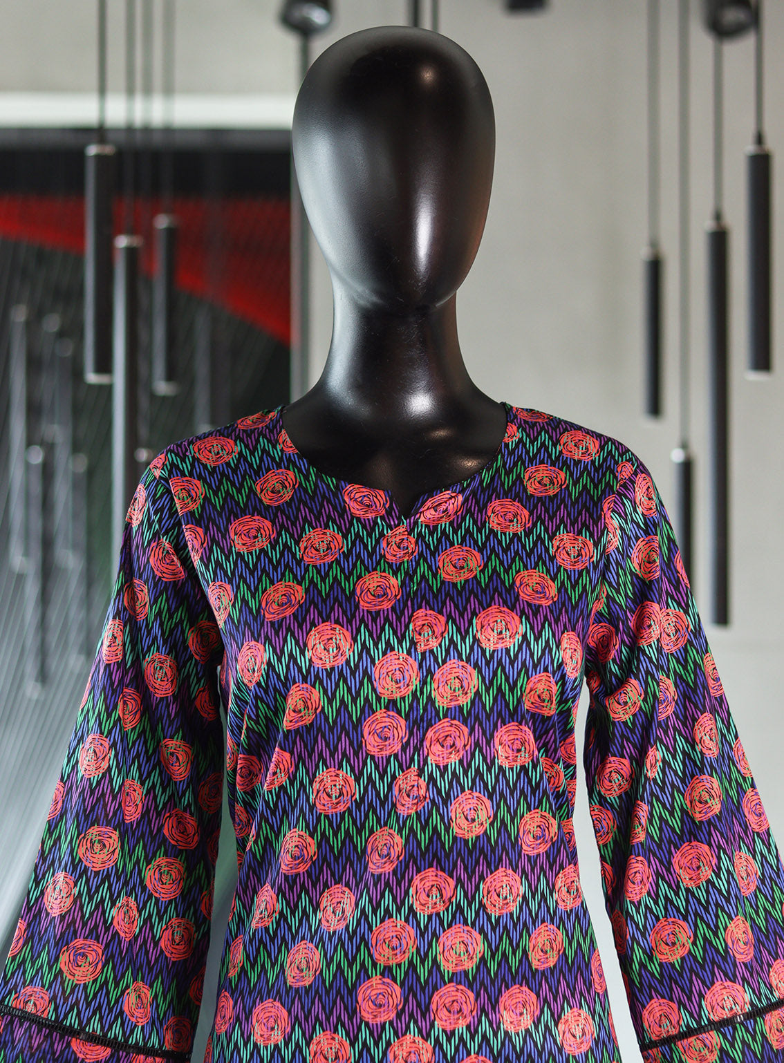 Royal Fashion Printed Lawn Stitched Kurti - RF24PL D-19 ML Royal Fashion Printed Lawn Stitched Kurti - RF24PL D-19 ML