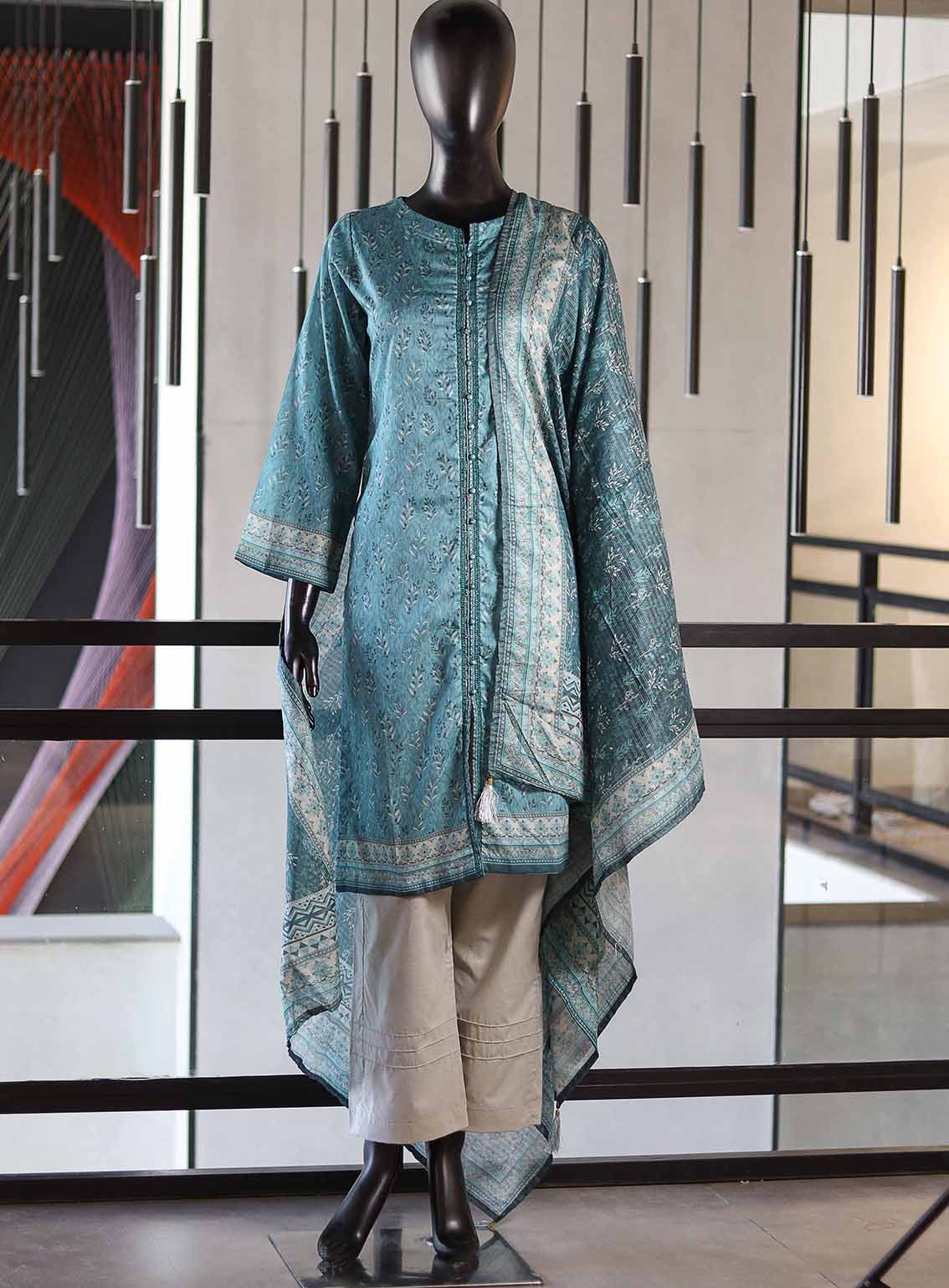 Royal Fashion Printed Lawn Suits Stitched 3 Piece RF25AJ PL-AQ-09 Royal Fashion Printed Lawn Suits Stitched 3 Piece RF25AJ PL-AQ-09