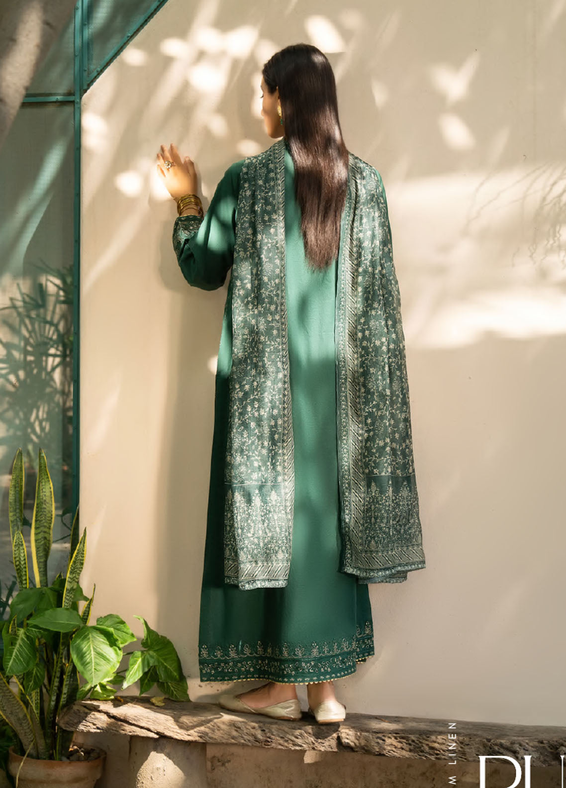 Rua By Casual Lite Pre Fall Premium Embroidered Linen 3 Piece Stitched Suit CL25RD2 D-RFR-02 Rua By Casual Lite Pre Fall Premium Embroidered Linen 3 Piece Stitched Suit CL25RD2 D-RFR-02