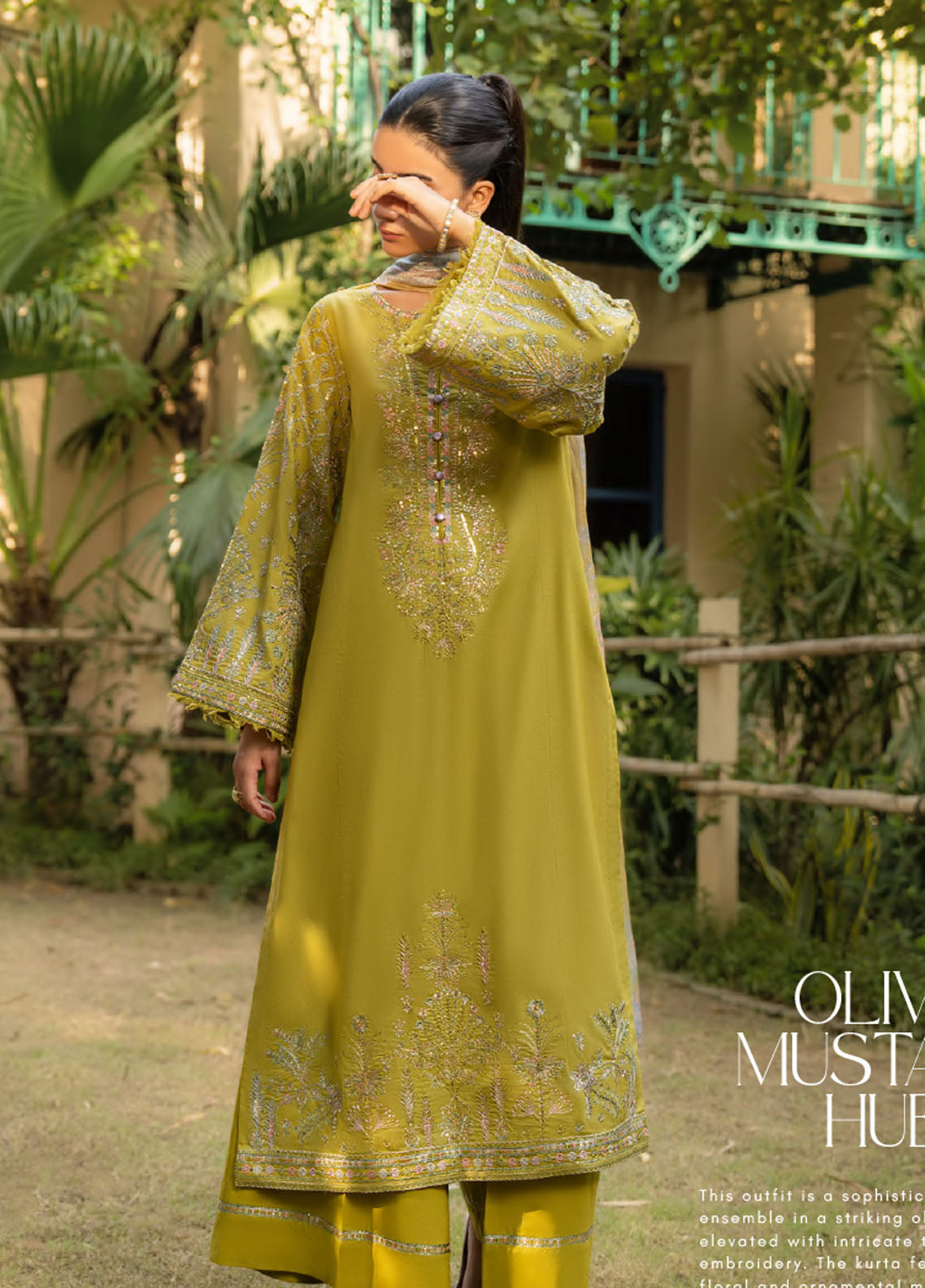 Rua By Casual Lite Pre Fall Premium Embroidered Linen 3 Piece Stitched Suit CL25RD2 D-RFR-04 Rua By Casual Lite Pre Fall Premium Embroidered Linen 3 Piece Stitched Suit CL25RD2 D-RFR-04