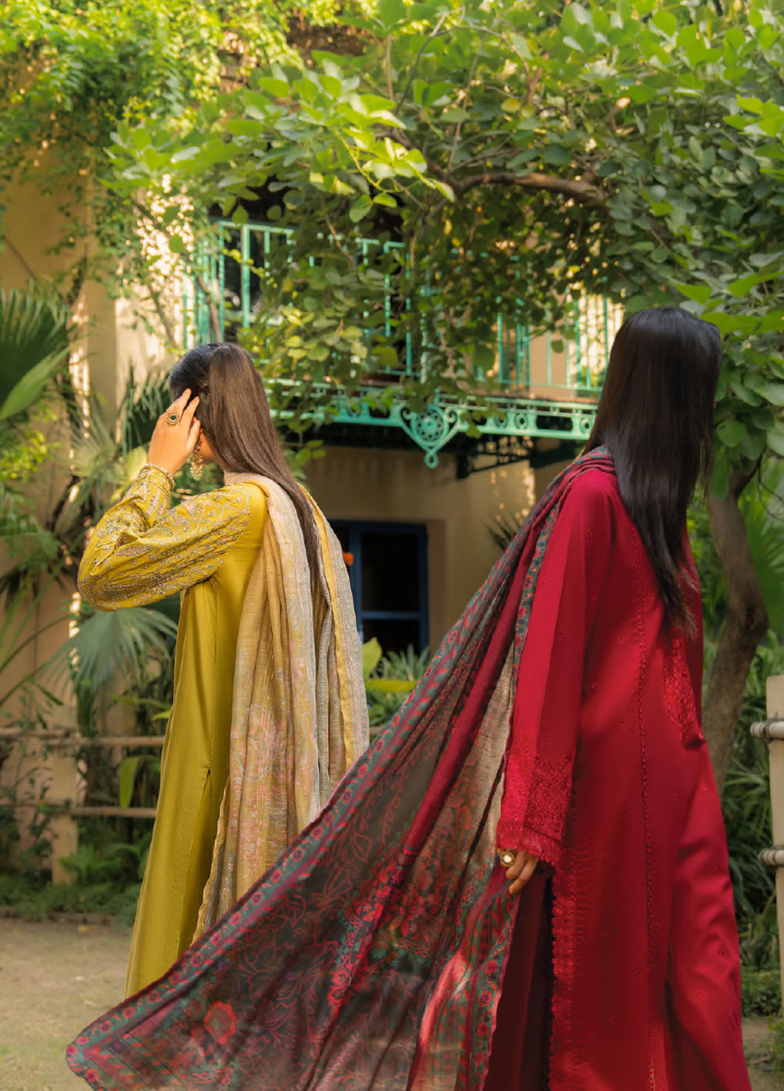 Rua By Casual Lite Pre Fall Premium Embroidered Linen 3 Piece Stitched Suit CL25RD2 D-RFR-07 Rua By Casual Lite Pre Fall Premium Embroidered Linen 3 Piece Stitched Suit CL25RD2 D-RFR-07