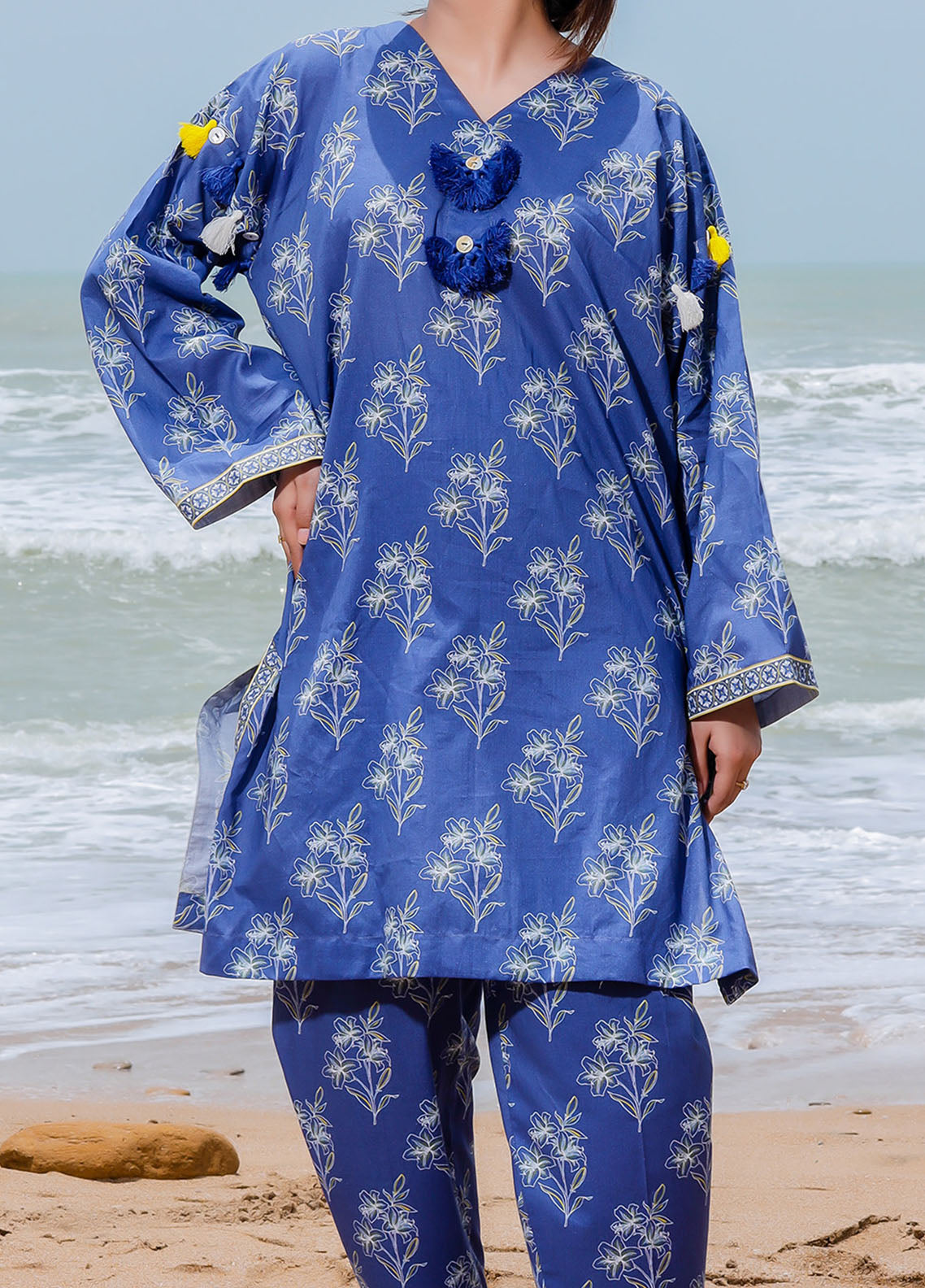Saba Sumaiya Printed Cambric 2 Piece Unstitched Suit SSY25P D-BLUE FLORAL Saba Sumaiya Printed Cambric 2 Piece Unstitched Suit SSY25P D-BLUE FLORAL