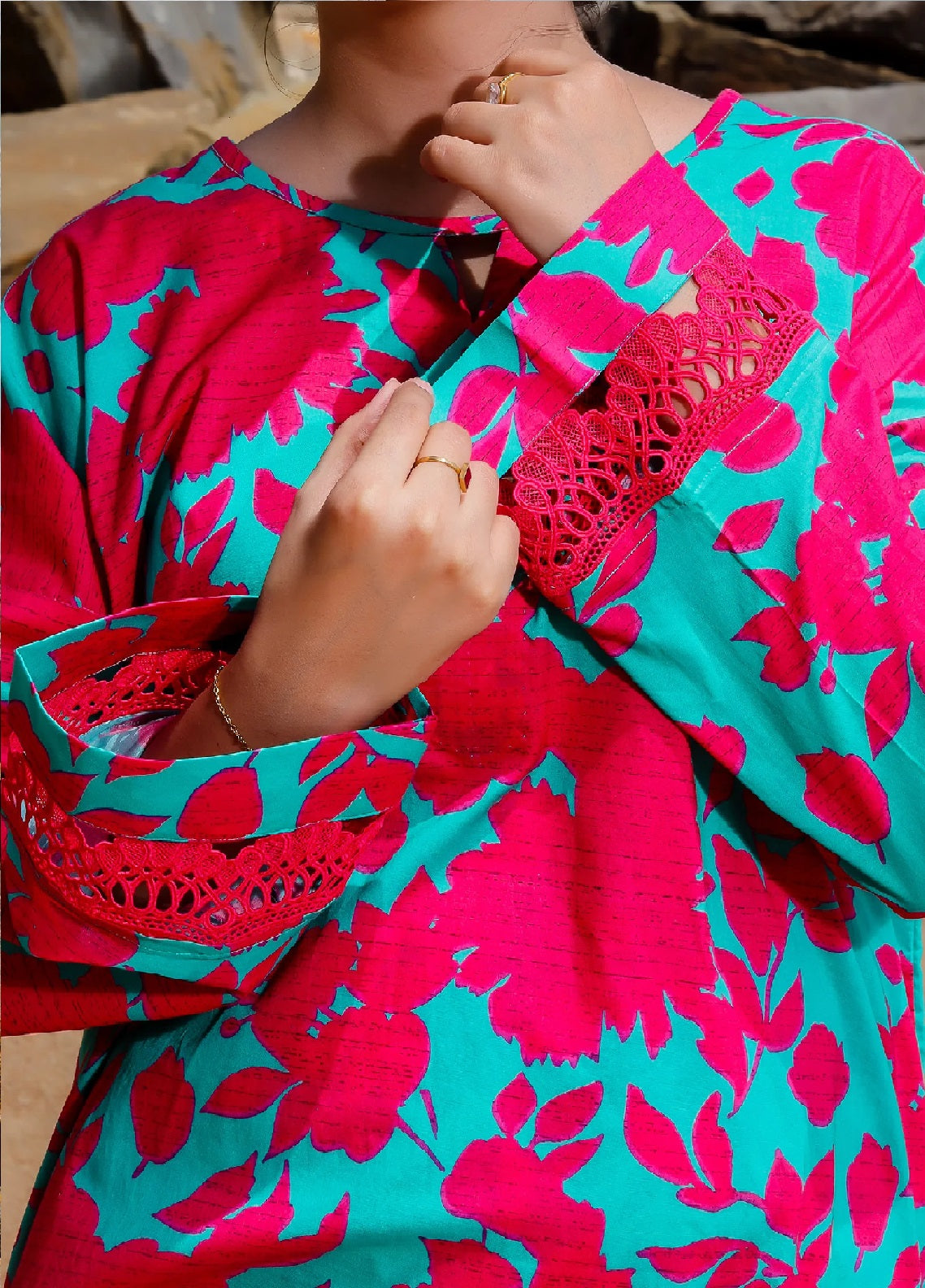 Saba Sumaiya Printed Cambric 2 Piece Unstitched Suit SSY25P D-VIBRANT FLORAL Saba Sumaiya Printed Cambric 2 Piece Unstitched Suit SSY25P D-VIBRANT FLORAL