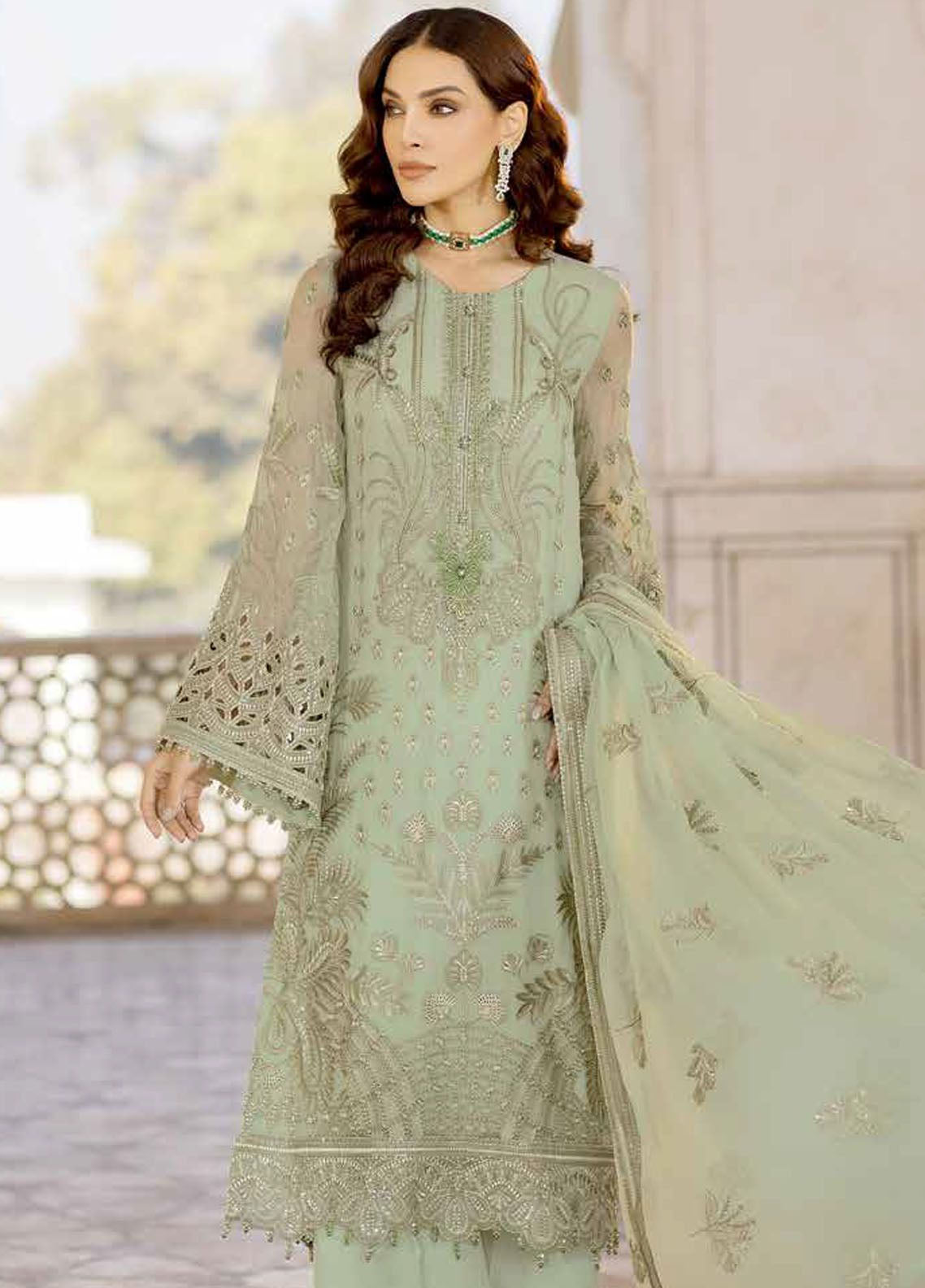 Safeera By Flossie Embroidered Chiffon 3 Piece Unstitched Suit FL24SF S-1304 LUSTER GREEN Safeera By Flossie Embroidered Chiffon 3 Piece Unstitched Suit FL24SF S-1304 LUSTER GREEN