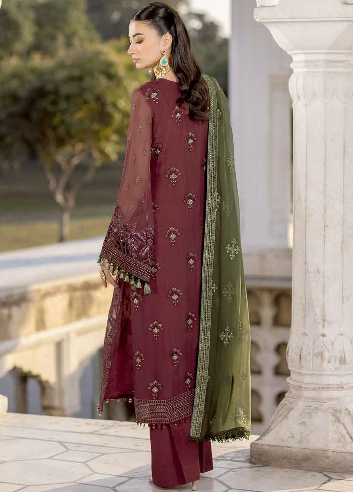 Safeera By Flossie Embroidered Chiffon 3 Piece Unstitched Suit FL24SF S-1305 CHERRYADE Safeera By Flossie Embroidered Chiffon 3 Piece Unstitched Suit FL24SF S-1305 CHERRYADE