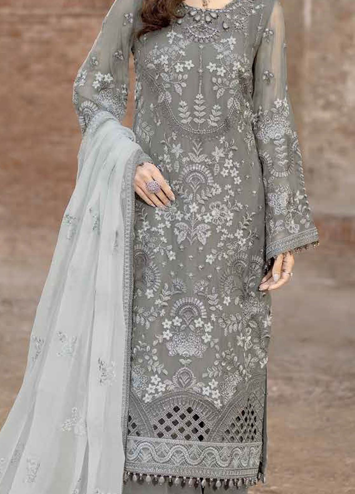 Safeera By Flossie Embroidered Chiffon 3 Piece Unstitched Suit FL24SF S-1308 STORMY GREY Safeera By Flossie Embroidered Chiffon 3 Piece Unstitched Suit FL24SF S-1308 STORMY GREY