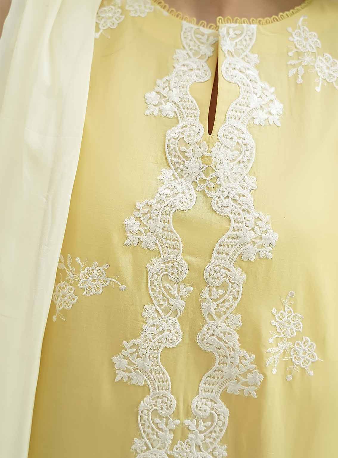 Sahar Embroidered Lawn 3 Piece Unstitched Suit S25FEV2 D-04 CITRUS BLOOM Sahar Embroidered Lawn 3 Piece Unstitched Suit S25FEV2 D-04 CITRUS BLOOM