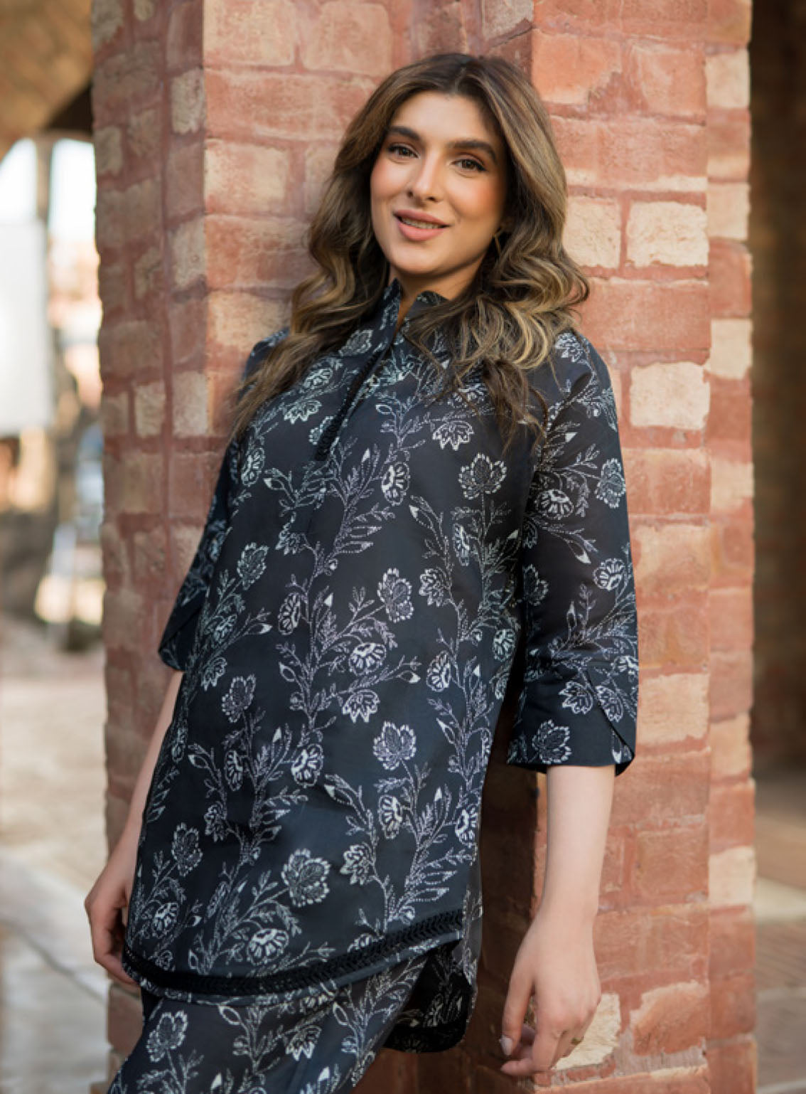 Sahar Spring Digital Printed Lawn 2 Piece Unstitched Suit SHR24S S24-PL-V2-12 Sahar Spring Digital Printed Lawn 2 Piece Unstitched Suit SHR24S S24-PL-V2-12