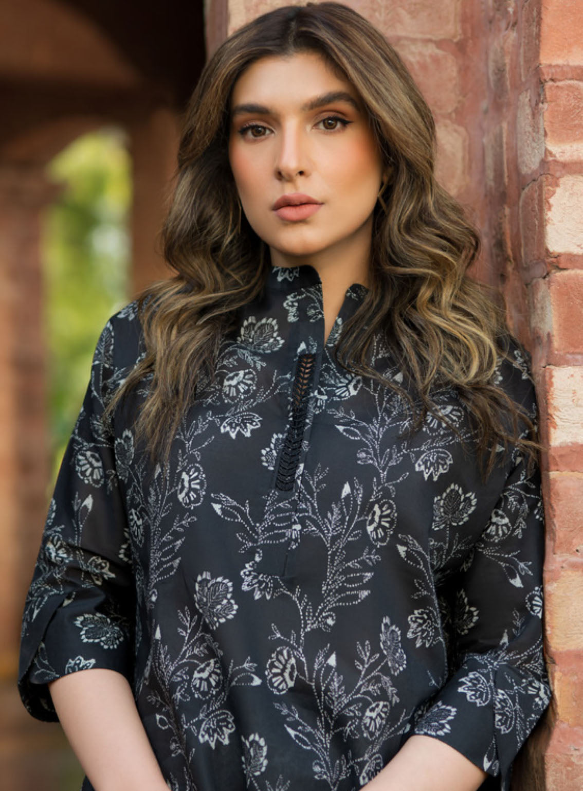 Sahar Spring Digital Printed Lawn 2 Piece Unstitched Suit SHR24S S24-PL-V2-12 Sahar Spring Digital Printed Lawn 2 Piece Unstitched Suit SHR24S S24-PL-V2-12