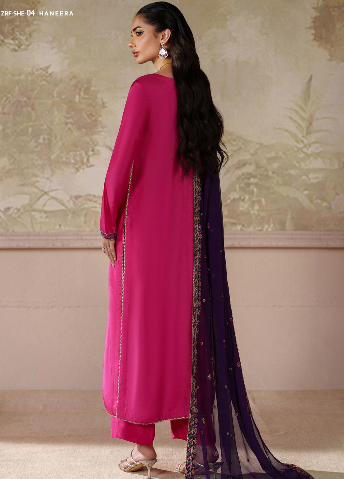 Saheera By Zarif Festive Hand Embellished Embroidered Tussel Silk 3 Piece Unstitched Suit ZF25S D-SHE-04 HANEERA Saheera By Zarif Festive Hand Embellished Embroidered Tussel Silk 3 Piece Unstitched Suit ZF25S D-SHE-04 HANEERA