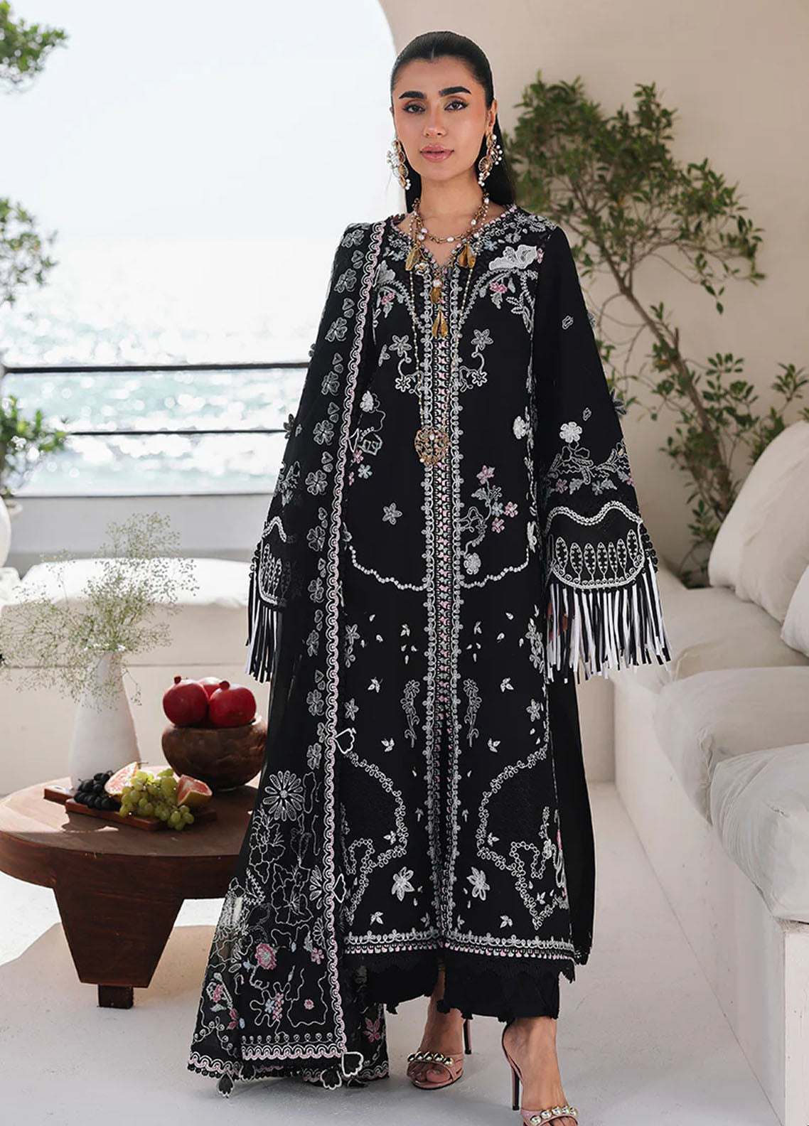 Sahil By Qalamkar Luxury Embroidered Lawn 3 Piece Unstitched Suit QLM26SLL D-SA-02 LIANA Sahil By Qalamkar Luxury Embroidered Lawn 3 Piece Unstitched Suit QLM26SLL D-SA-02 LIANA
