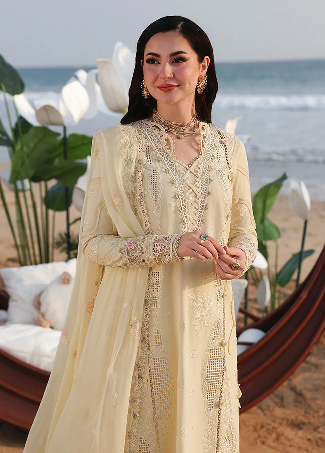 Sahil By Qalamkar Luxury Embroidered Lawn 3 Piece Unstitched Suit QLM26SLL D-SA-03 SAFA Sahil By Qalamkar Luxury Embroidered Lawn 3 Piece Unstitched Suit QLM26SLL D-SA-03 SAFA