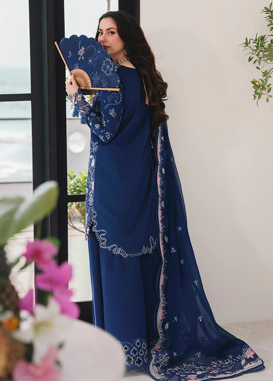 Sahil By Qalamkar Luxury Embroidered Lawn 3 Piece Unstitched Suit QLM26SLL D-SA-16 ESMA Sahil By Qalamkar Luxury Embroidered Lawn 3 Piece Unstitched Suit QLM26SLL D-SA-16 ESMA