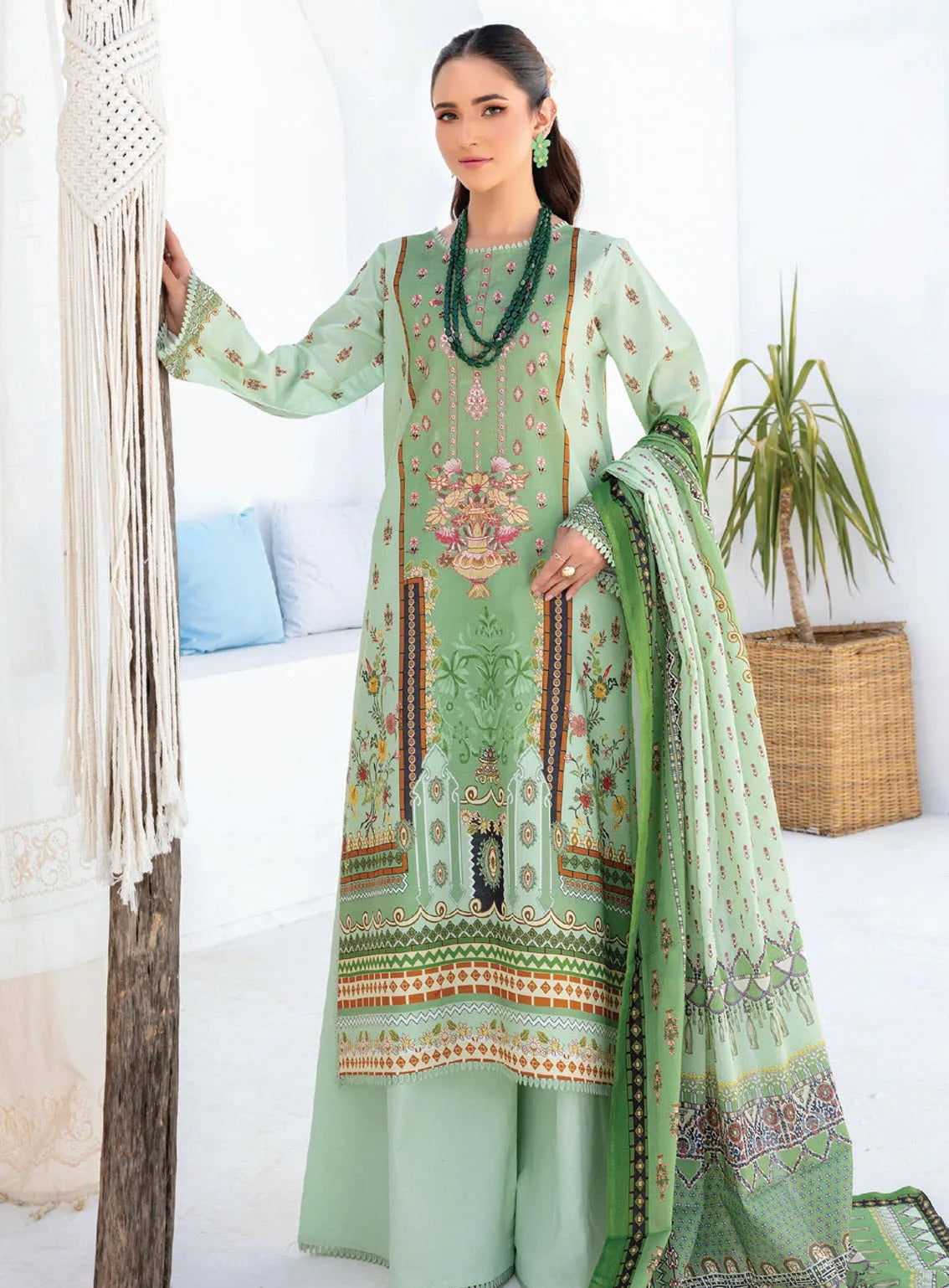 Saira Bano By Humdum Embroidered Lawn 3 Piece Unstitched Suit HD24S D-02 Saira Bano By Humdum Embroidered Lawn 3 Piece Unstitched Suit HD24S D-02