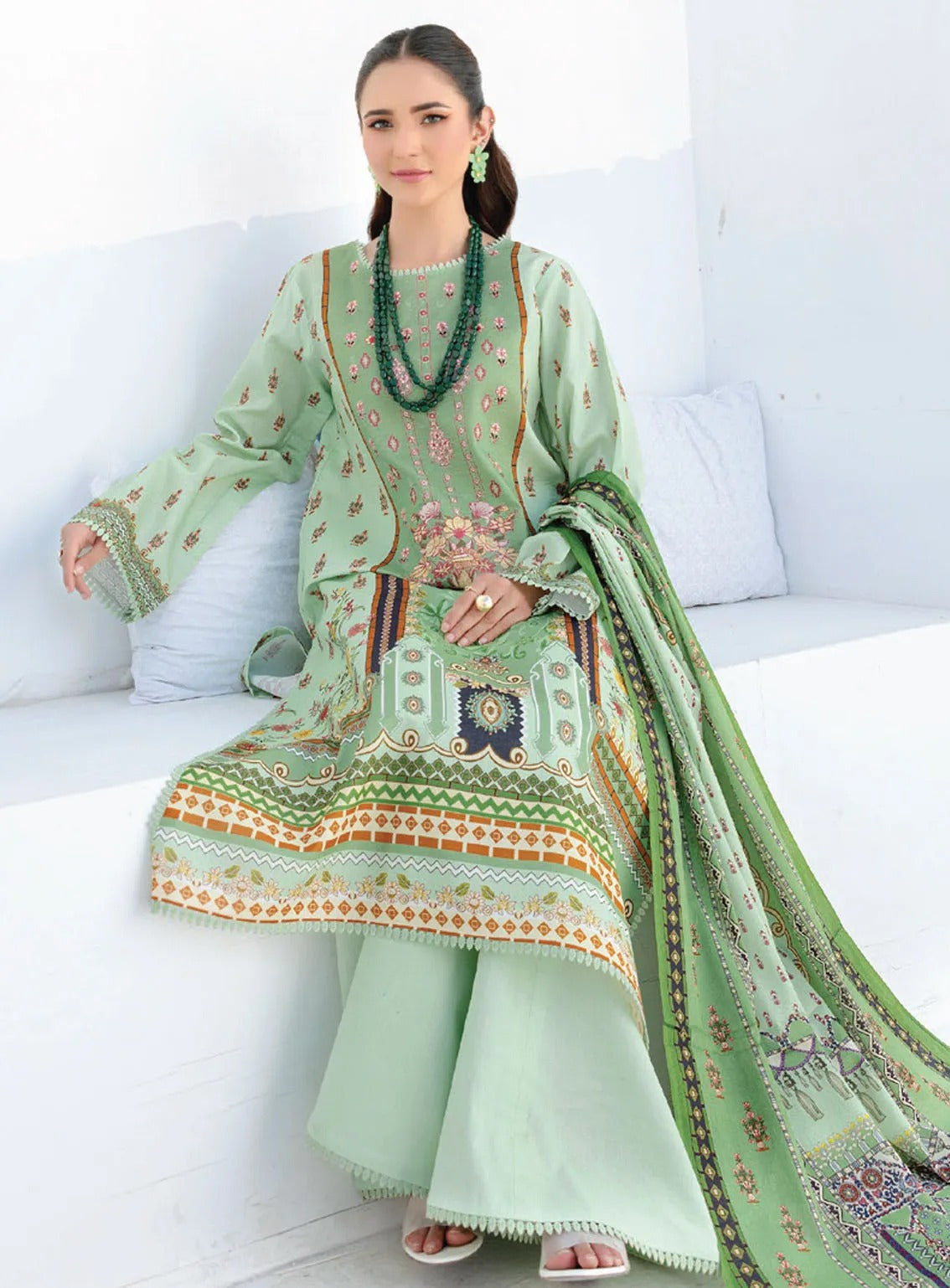 Saira Bano By Humdum Embroidered Lawn 3 Piece Unstitched Suit HD24S D-02 Saira Bano By Humdum Embroidered Lawn 3 Piece Unstitched Suit HD24S D-02
