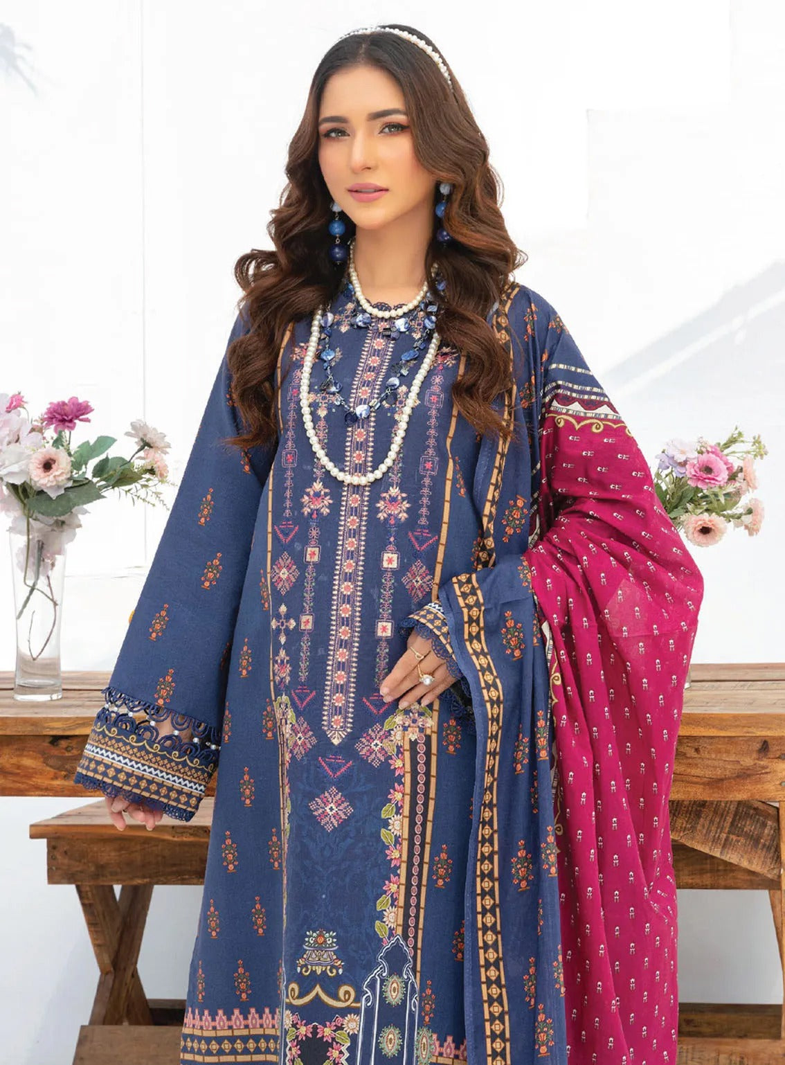 Saira Bano By Humdum Embroidered Lawn 3 Piece Unstitched Suit HD24S D-05 Saira Bano By Humdum Embroidered Lawn 3 Piece Unstitched Suit HD24S D-05