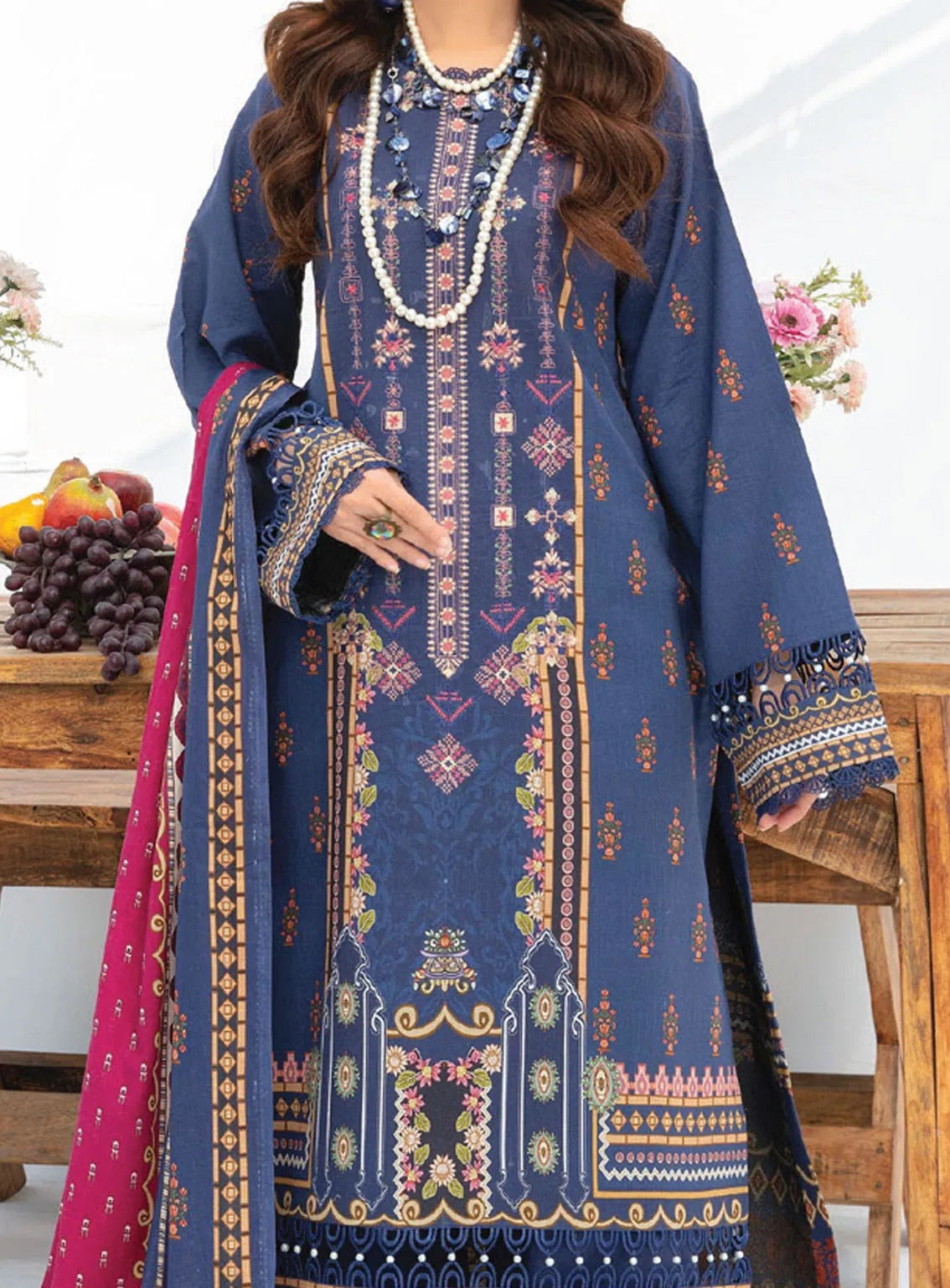 Saira Bano By Humdum Embroidered Lawn 3 Piece Unstitched Suit HD24S D-05 Saira Bano By Humdum Embroidered Lawn 3 Piece Unstitched Suit HD24S D-05