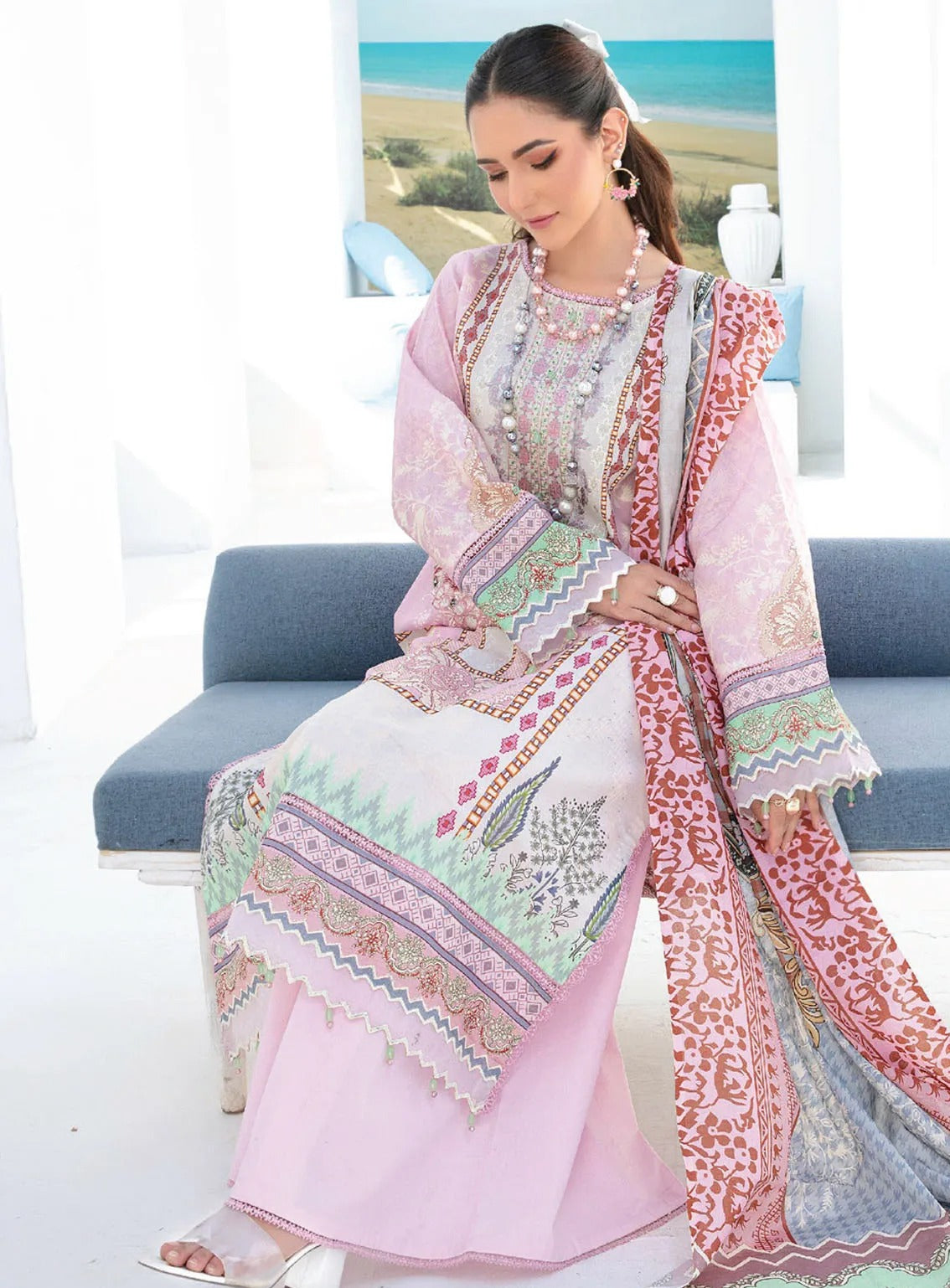 Saira Bano By Humdum Embroidered Lawn 3 Piece Unstitched Suit HD24S D-08 Saira Bano By Humdum Embroidered Lawn 3 Piece Unstitched Suit HD24S D-08