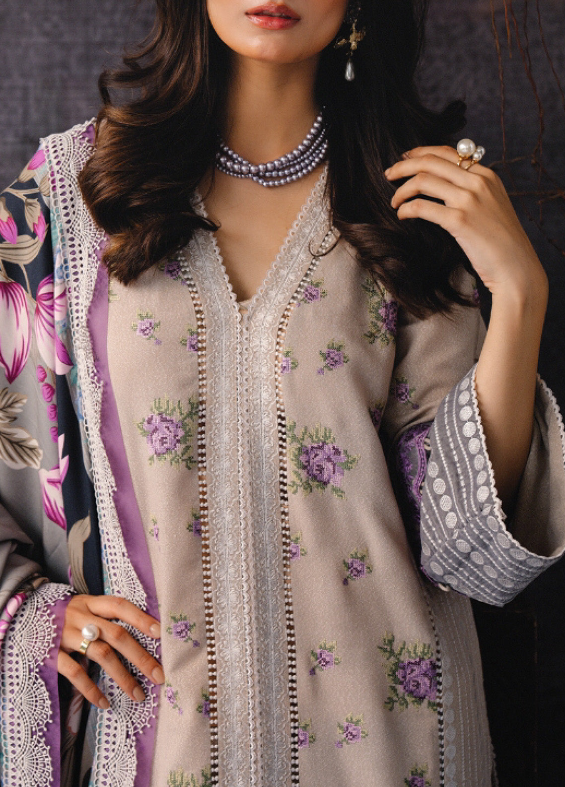 Saira Rizwan Premium Winter Embroidered Karandi 3 Piece Unstitched Suit SR24PW REVE-06 Saira Rizwan Premium Winter Embroidered Karandi 3 Piece Unstitched Suit SR24PW REVE-06