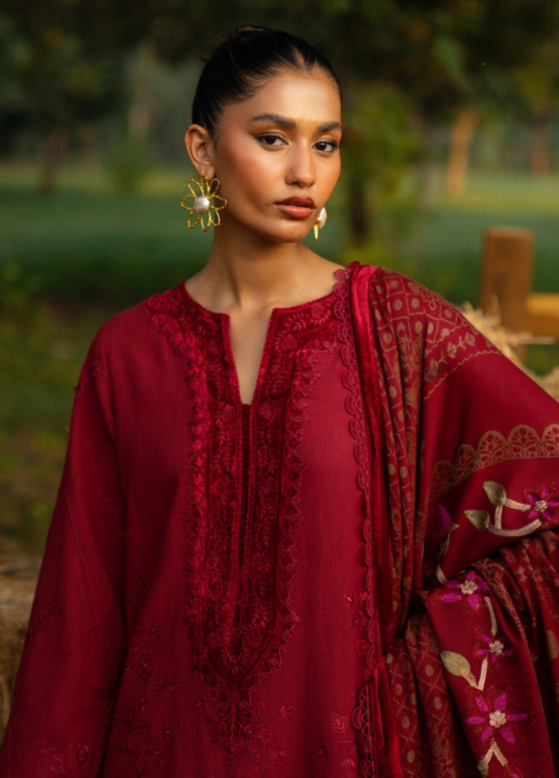 Saira Rizwan Premium Winter Embroidered Khaddar 3 Piece Unstitched Suit SR24PW ESPER-05 Saira Rizwan Premium Winter Embroidered Khaddar 3 Piece Unstitched Suit SR24PW ESPER-05