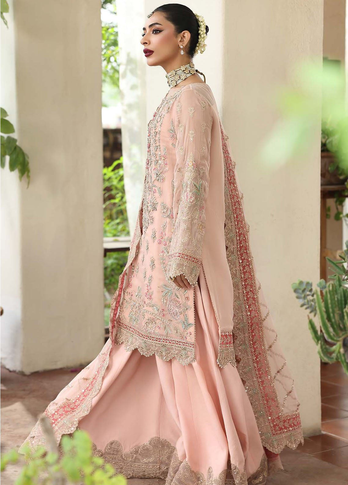 Saiyara By Imrozia Embroidered Chiffon 3 Piece Unstitched Suit IM25SLF D-I-235 ELNAZ Saiyara By Imrozia Embroidered Chiffon 3 Piece Unstitched Suit IM25SLF D-I-235 ELNAZ