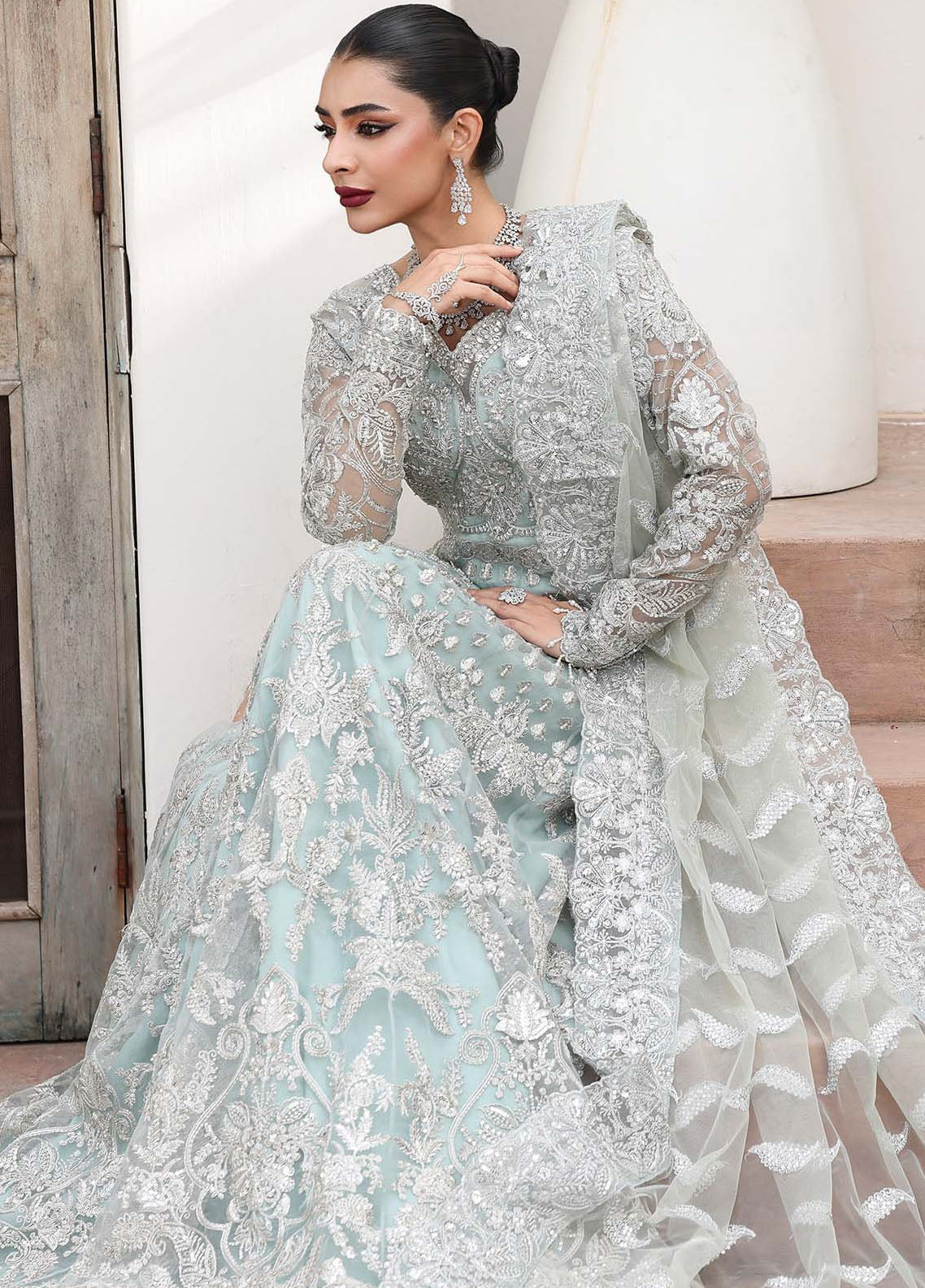 Saiyara By Imrozia Embroidered Organza 3 Piece Unstitched Suit IM25SLF D-I-238 ZYLAH Saiyara By Imrozia Embroidered Organza 3 Piece Unstitched Suit IM25SLF D-I-238 ZYLAH