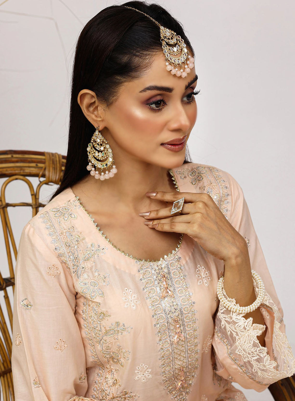 Sajni By Pakdaman Luxury Embroidered Lawn 3 Piece Stitched Suit PDF24S D-9901 Sajni By Pakdaman Luxury Embroidered Lawn 3 Piece Stitched Suit PDF24S D-9901