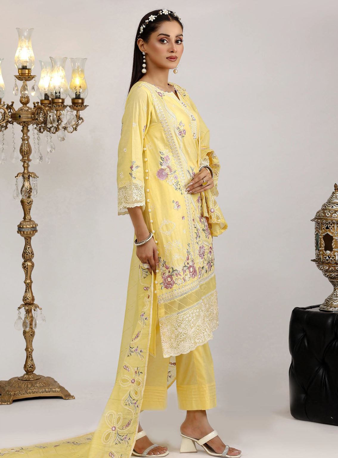 Sajni By Pakdaman Luxury Embroidered Lawn 3 Piece Stitched Suit PDF24S D-9903 Sajni By Pakdaman Luxury Embroidered Lawn 3 Piece Stitched Suit PDF24S D-9903
