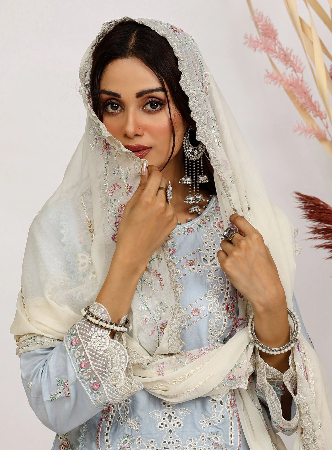 Sajni By Pakdaman Luxury Embroidered Lawn 3 Piece Stitched Suit PDF24S D-9906 Sajni By Pakdaman Luxury Embroidered Lawn 3 Piece Stitched Suit PDF24S D-9906