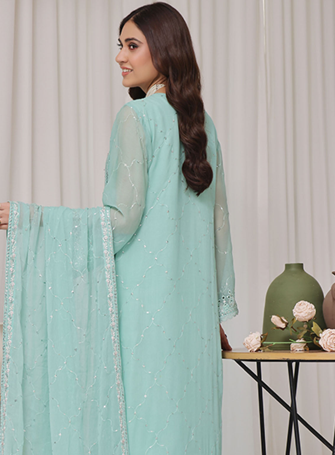 Sajni By Shamooz Embroidered Chiffon 3 Piece Unstitched Suit SZ24S SU-104 TROPICS Sajni By Shamooz Embroidered Chiffon 3 Piece Unstitched Suit SZ24S SU-104 TROPICS