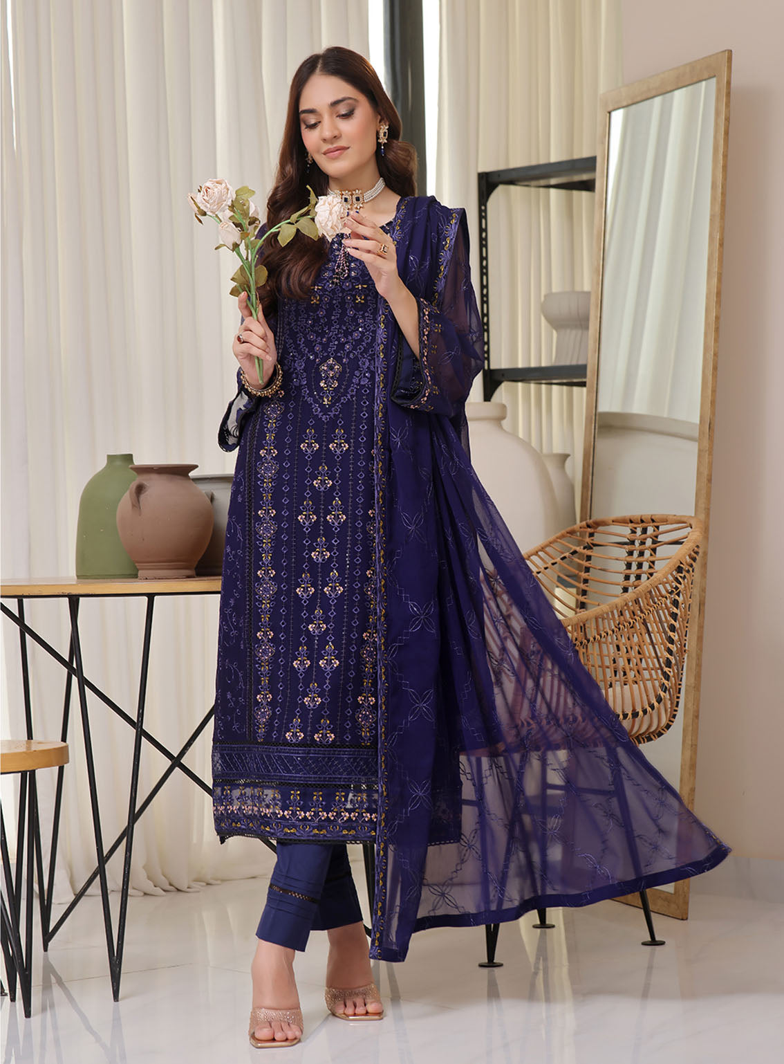 Sajni By Shamooz Embroidered Chiffon 3 Piece Unstitched Suit SZ24S SU-106 NAVY BLUE Sajni By Shamooz Embroidered Chiffon 3 Piece Unstitched Suit SZ24S SU-106 NAVY BLUE