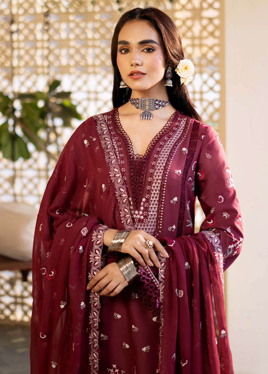 Sajni By Zarposh Embroidered Lawn 3 Piece Unstitched Suit ZP25S D-NAYIRAH Sajni By Zarposh Embroidered Lawn 3 Piece Unstitched Suit ZP25S D-NAYIRAH