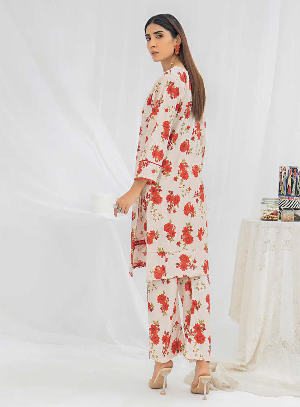 Sana & Samia By Lala Textile Digital Airjet Printed Cambric 2 Piece Unstitched Suit LT24S&S LS-100 BLOOM Sana & Samia By Lala Textile Digital Airjet Printed Cambric 2 Piece Unstitched Suit LT24S&S LS-100 BLOOM