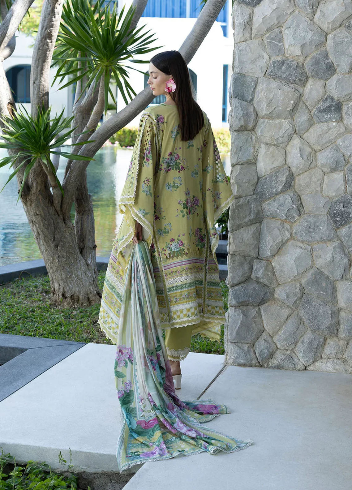 Santorini By Elaf Premium Printed Lawn 3 Piece Unstitched Suit EF26SP D-EPN-4A AVOCADO Santorini By Elaf Premium Printed Lawn 3 Piece Unstitched Suit EF26SP D-EPN-4A AVOCADO