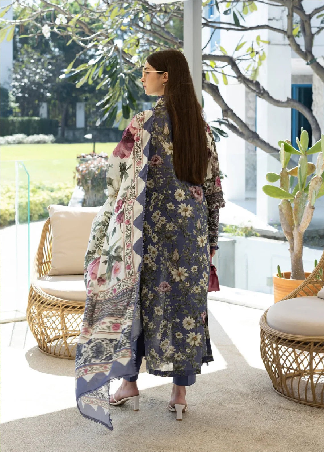 Santorini By Elaf Premium Printed Lawn 3 Piece Unstitched Suit EF26SP D-EPN-6A BOO BERRY Santorini By Elaf Premium Printed Lawn 3 Piece Unstitched Suit EF26SP D-EPN-6A BOO BERRY